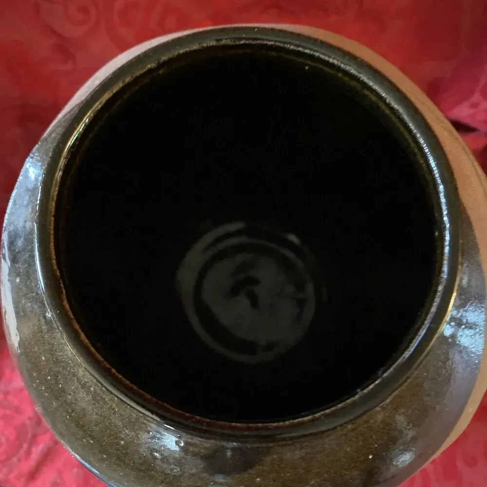 Hand Thrown Art potteryArt Pottery Vase - Picture 6 of 7